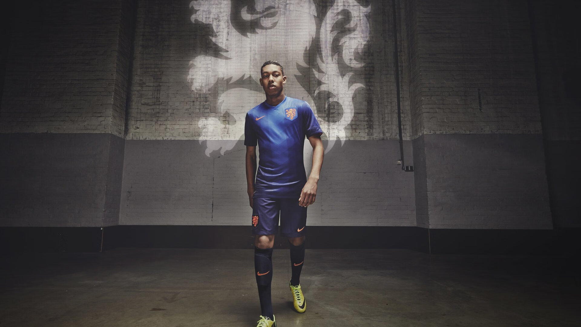 球场幕后：场馆、设备与赛事组织背后的故事，球场各个位置以及职务